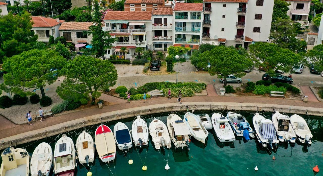 Apartments Nika Цриквеница Экстерьер фото